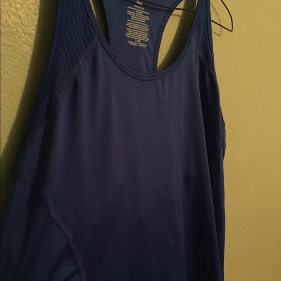 ✨Athletic tank✨ - Picture 2 of 2